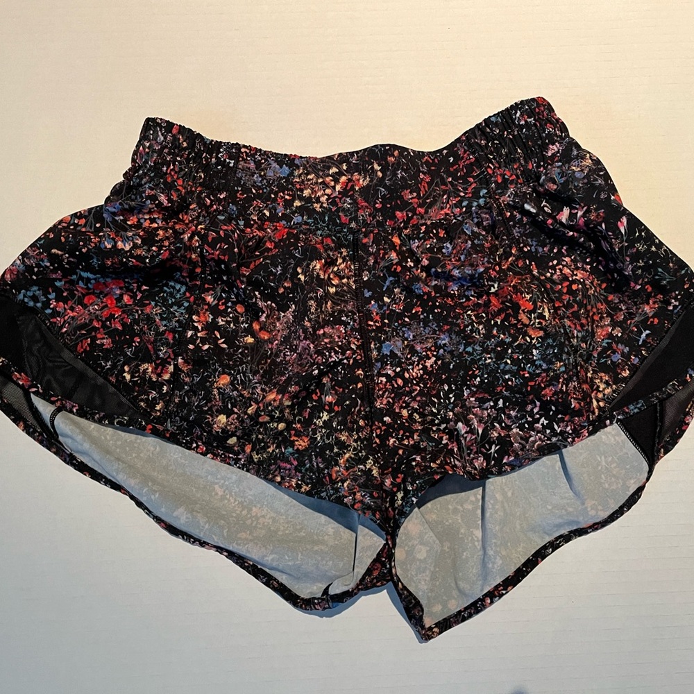 Hotty Hot Low-Rise Lined Short 2.5"